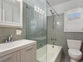 11 Muir Place, New Rochelle NY 10801