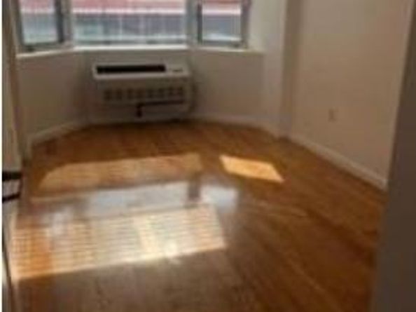 37-20 Prince Street 7G, Flushing NY 11354