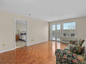 312 Sutton Drive 312, Mount Kisco NY 10549