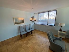 27110 Grand Central Parkway 1E, Floral Park NY 11005