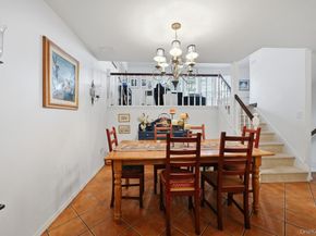 20 Manors Drive, Jericho NY 11753