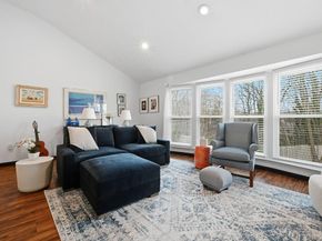 20 Manors Drive, Jericho NY 11753