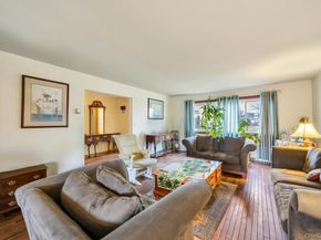 7 N Terrace Place, Valley Stream NY 11580