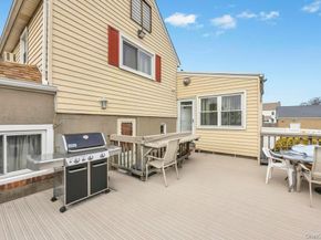 7 N Terrace Place, Valley Stream NY 11580