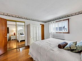 7 N Terrace Place, Valley Stream NY 11580