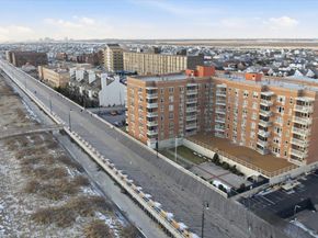 560 W Broadway 6B, Long Beach NY 11561