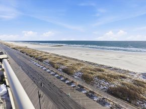 560 W Broadway 6B, Long Beach NY 11561