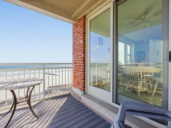 560 W Broadway 6B, Long Beach NY 11561