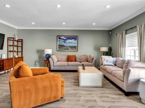 110 Brattle Circle, Melville NY 11747