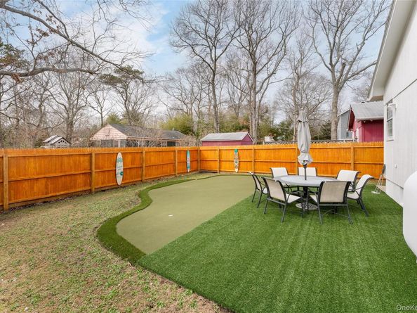 34 Shinnecock Avenue, East Quogue NY 11942