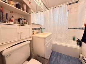 24580 61st Avenue, Little Neck NY 11362