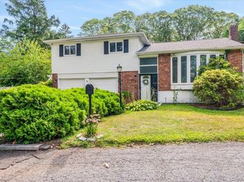 79 E Deer Park Road