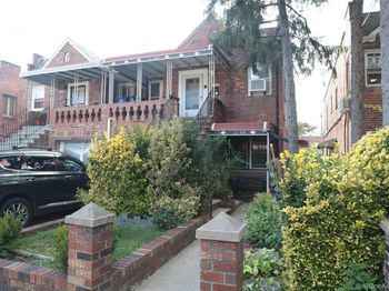 1264 E 52nd Street