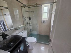1335 Broadway 21, Hewlett NY 11557