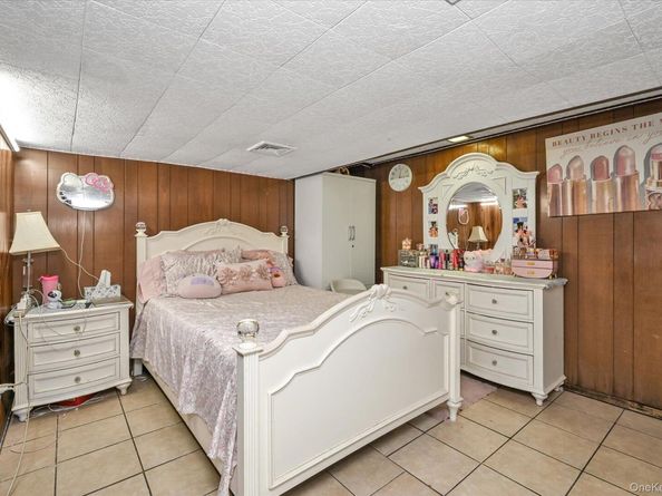 206-50 46th Avenue, Bayside NY 11361