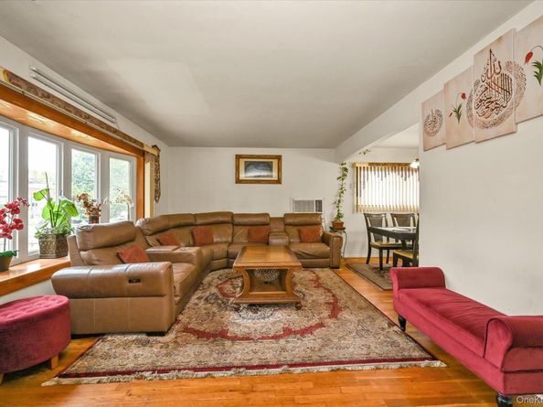 206-50 46th Avenue, Bayside NY 11361