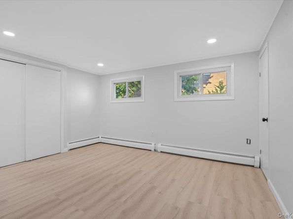 119 Hamlet Road, Levittown NY 11756