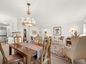 40 Stoner Avenue 3I, Great Neck NY 11021