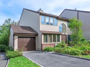 100 The Glen 100, Glen Head NY 11545