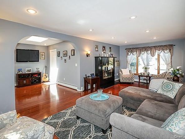 72 Orchid Road, Levittown NY 11756