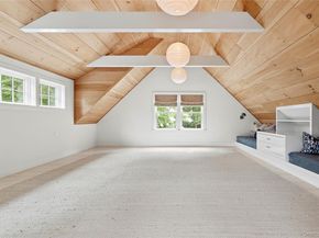 42 Hedge Row Lane, East Hampton NY 11937