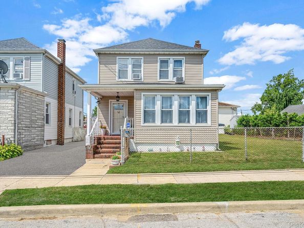 58 N Montague Street, Valley Stream NY 11580