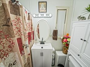 58 N Montague Street, Valley Stream NY 11580