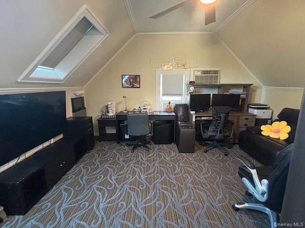 452 Macatee Place, Mineola NY 11501