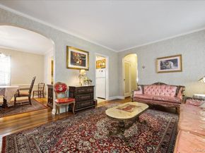 68 Fairfield Street, Valley Stream NY 11581