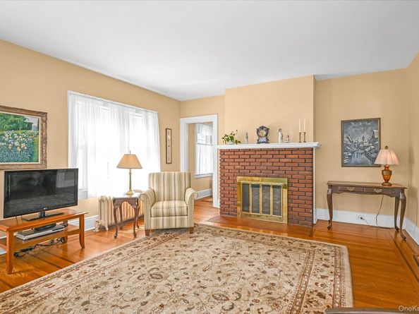 32-18 157th Street, Flushing NY 11354