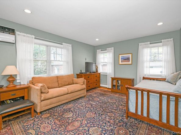32-18 157th Street, Flushing NY 11354