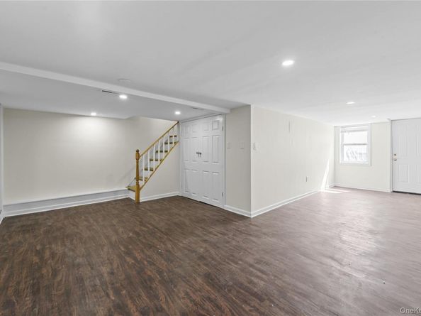 178-10 Leslie Road, Saint Albans NY 11434