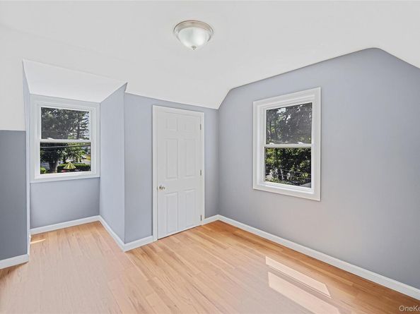 18 Jefferson Avenue, Brentwood NY 11717