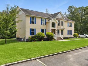 11 Grand Avenue, Yaphank NY 11980