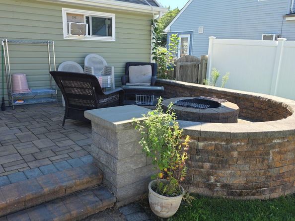 31 N Emerson Avenue, Copiague NY 11726