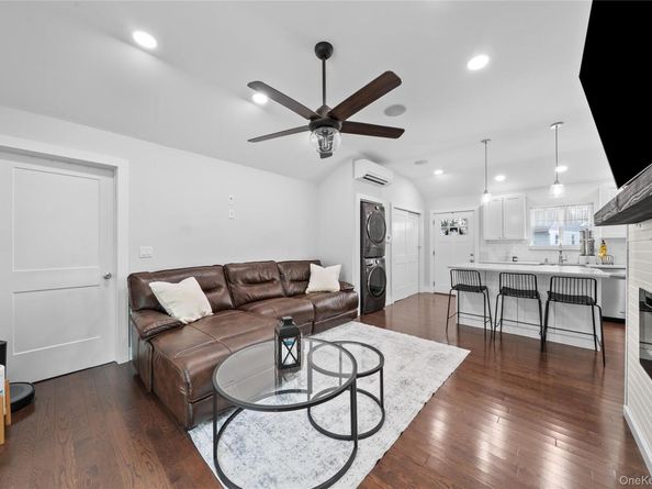 22 Lake Shore Drive, Ronkonkoma NY 11779