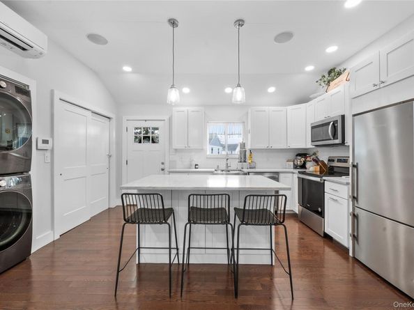 22 Lake Shore Drive, Ronkonkoma NY 11779