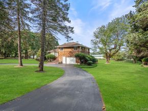 24 Conscience Circle, Setauket NY 11733