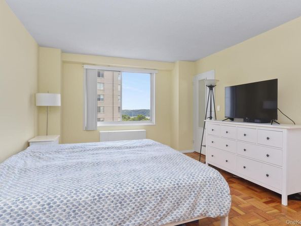 3333 Henry Hudson Parkway 12M, Bronx NY 10463