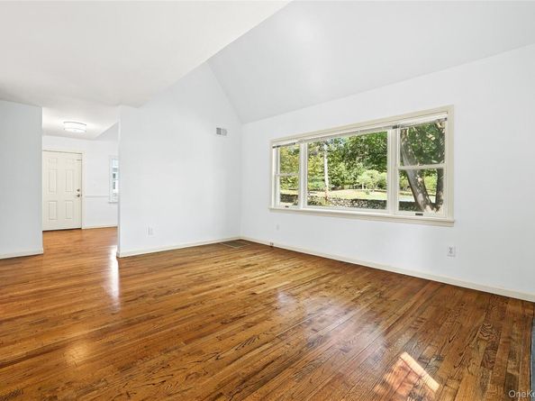 134-136 Dearborn Avenue, Rye NY 10580