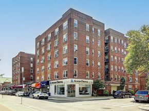 11034 73rd Road 1D, Forest Hills NY 11375