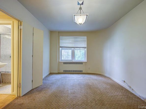 11034 73rd Road 1D, Forest Hills NY 11375