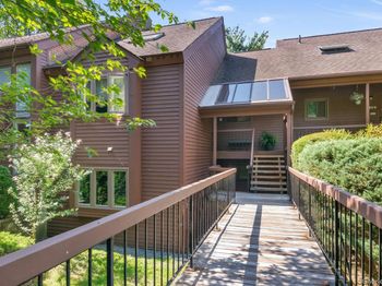 605 Eagle Bay Drive