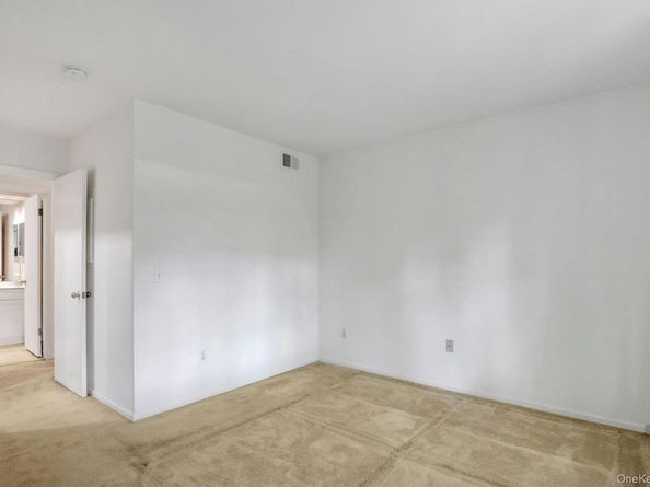 605 Eagle Bay Drive, Ossining NY 10562