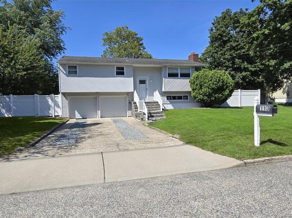 113 Berkeley Avenue, Selden NY 11784