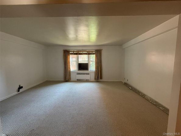 30 Ehrbar ave 311, Fleetwood NY 10552