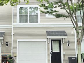 31 Stahlman Lane, Patchogue NY 11772