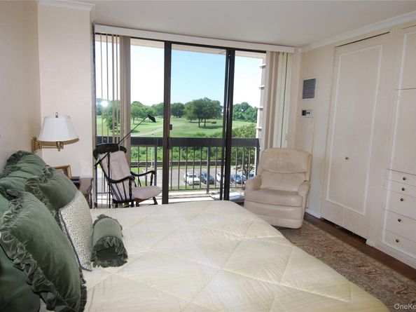 27010 Grand Central Parkway 5V, Floral Park NY 11005