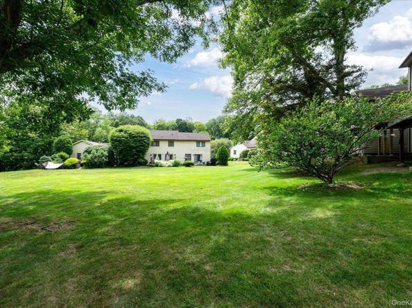 23 Krystal Drive, Somers NY 10589