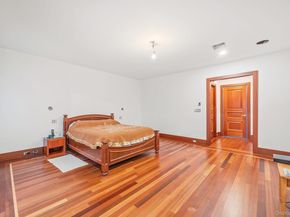 181 Walnut Street, Lynbrook NY 11563